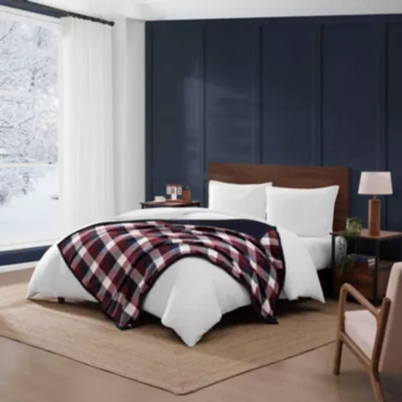 Derby Plaid Microfiber Throw Open Stock