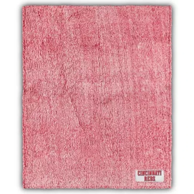 MLB Cincinnati Reds 60'' x 50'' Frosty Fleece Blanket