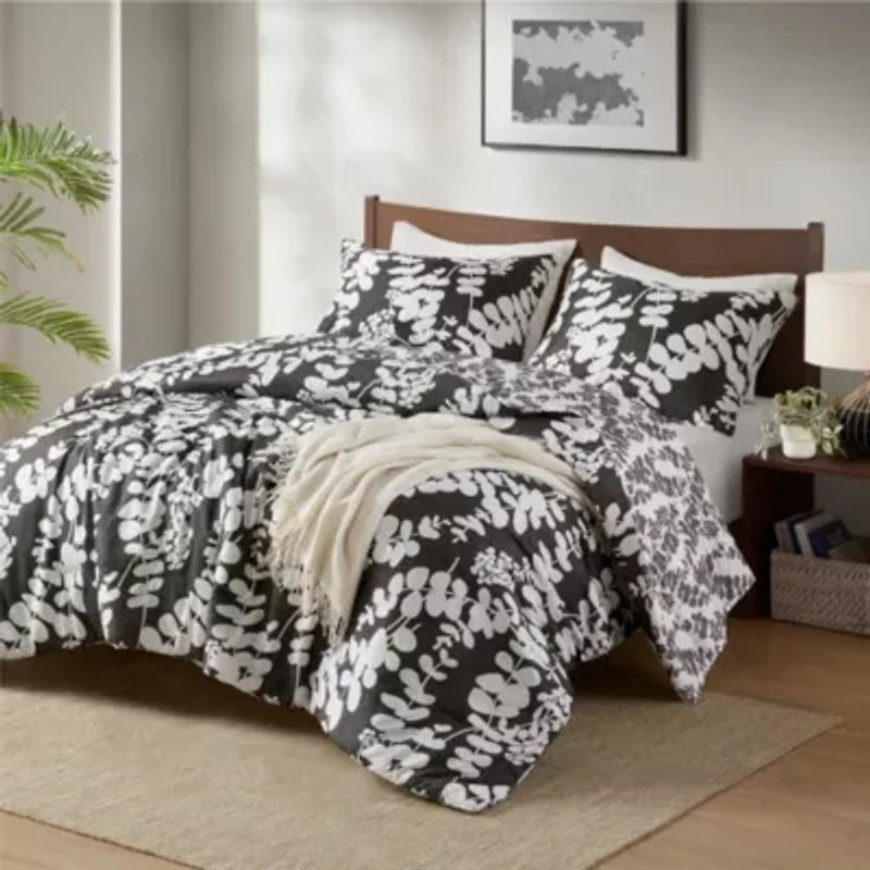 Aria Floral Print Reversible Comforter Set