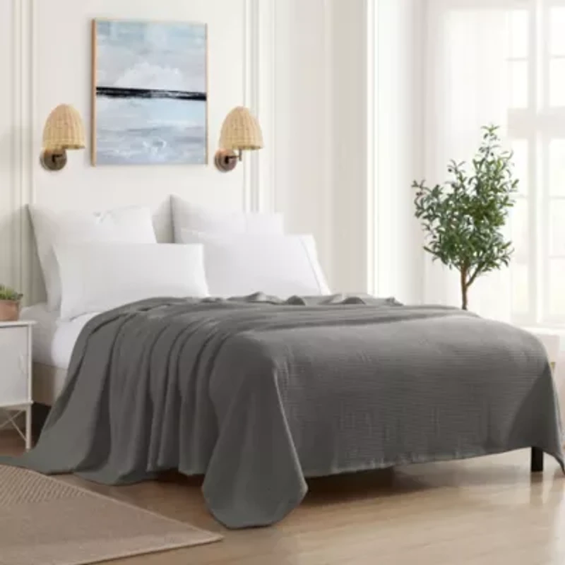 Grand Hotel 100% Cotton Houndstooth Stitch Pattern Woven Blanket