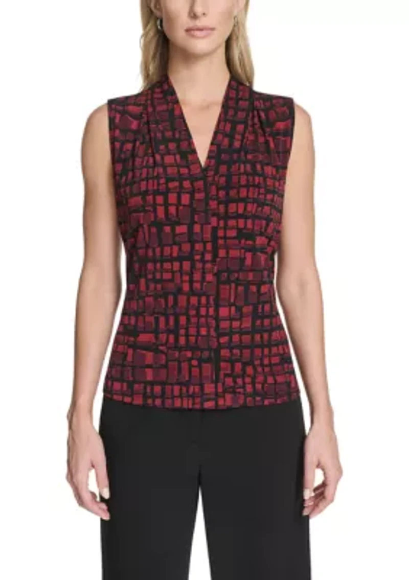 Women's Sleeveless V-Neck Animal Print Knit Top