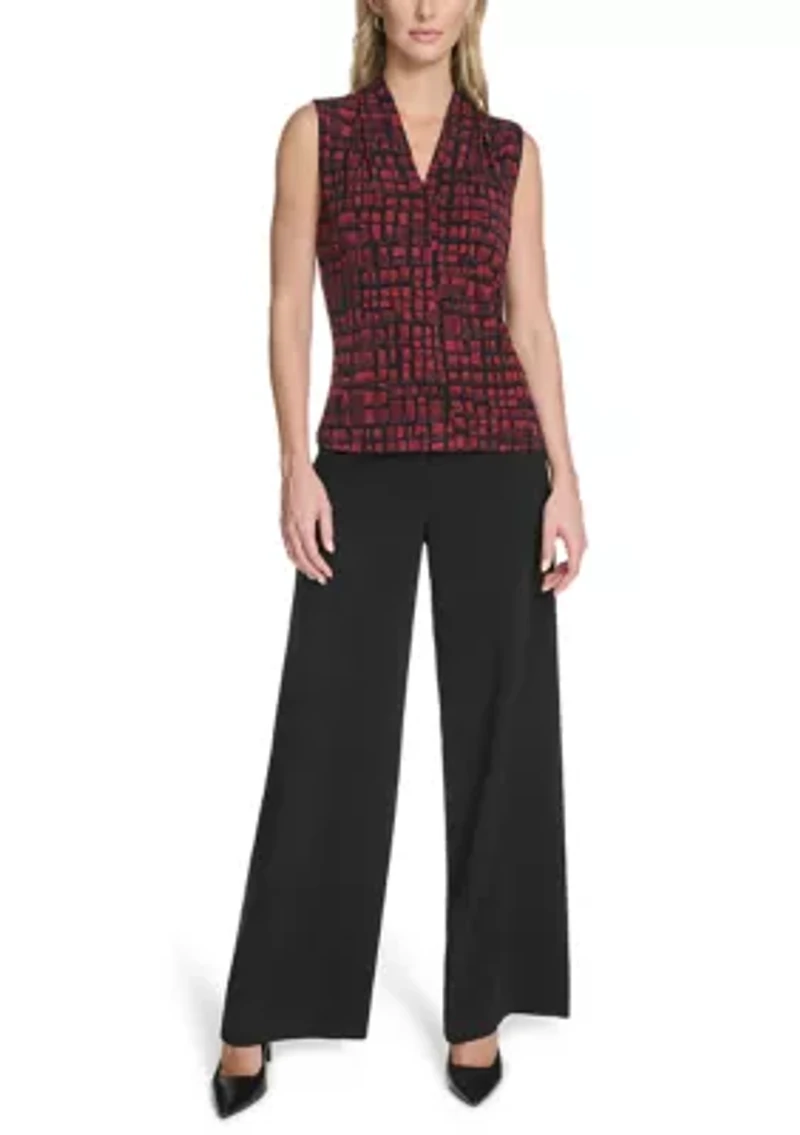 Women's Sleeveless V-Neck Animal Print Knit Top