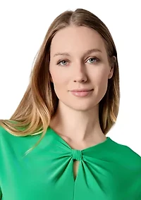 Women's Scrunch Neck Knit Top