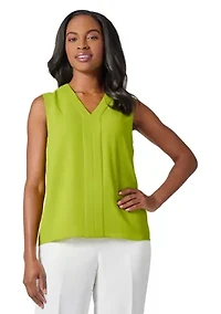 Women's Seamed V-Neck Sleeveless Blouse
