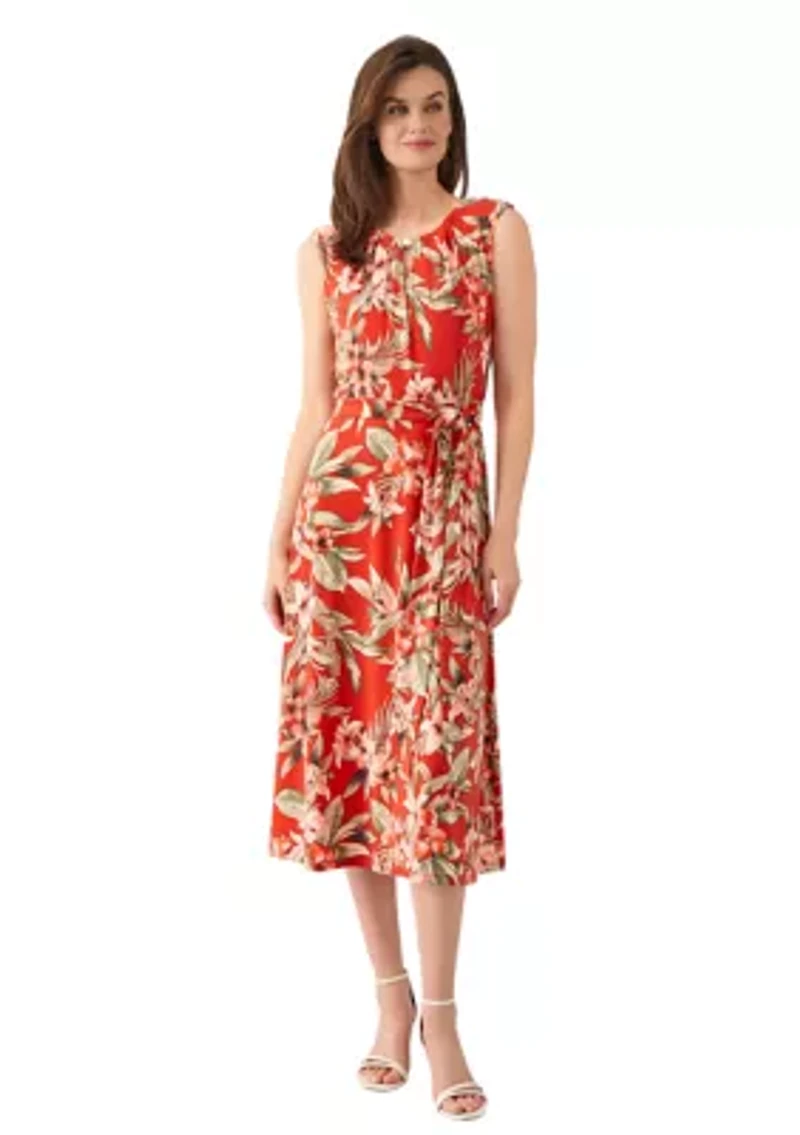 Women's Sleeveless Fit and Flare Pleat Neck Dress