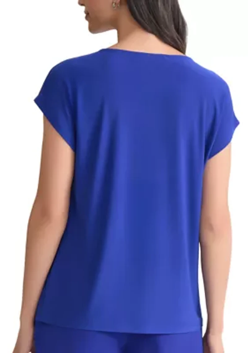 Women's Extended Shoulder Diamond Neck Knit Top