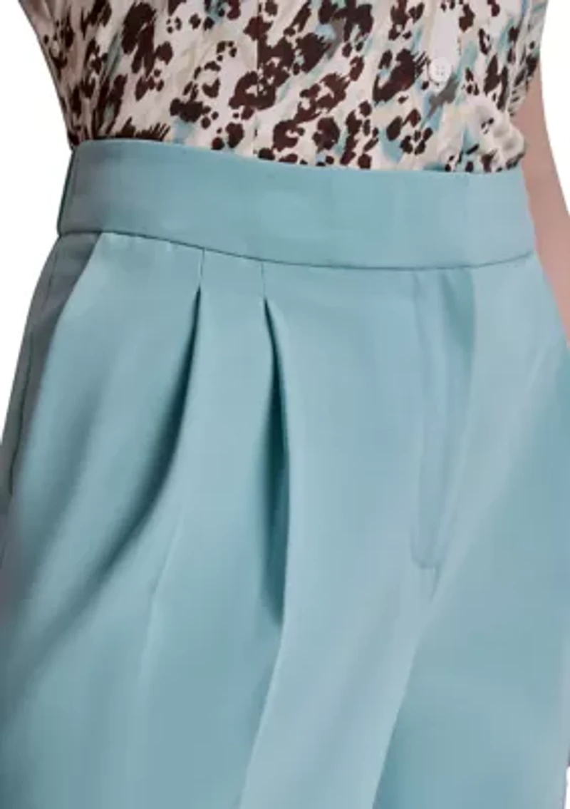 Women's Pleated Pants
