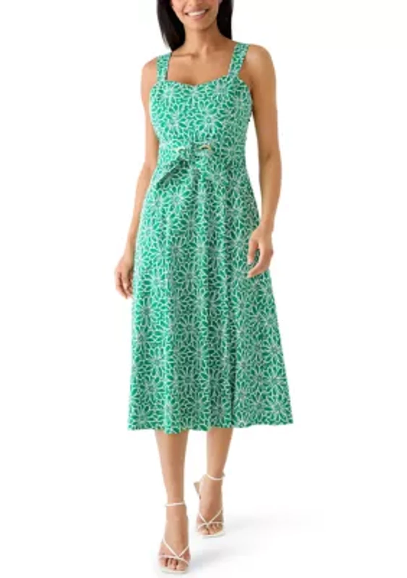 Women's Embroidered Sweetheart Neckline Dress
