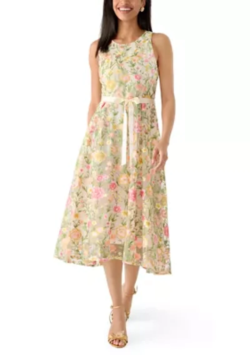 Women's Sleeveless Floral Embroidered Dress