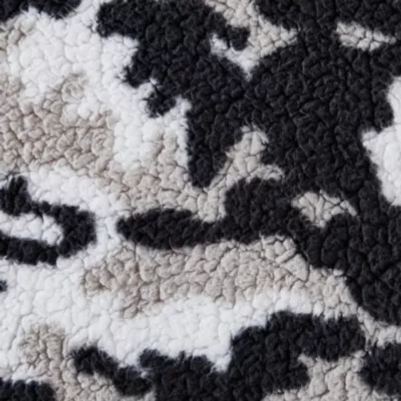 Blend Out Microfiber Throw Blanket
