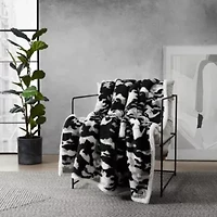 Blend Out Microfiber Throw Blanket