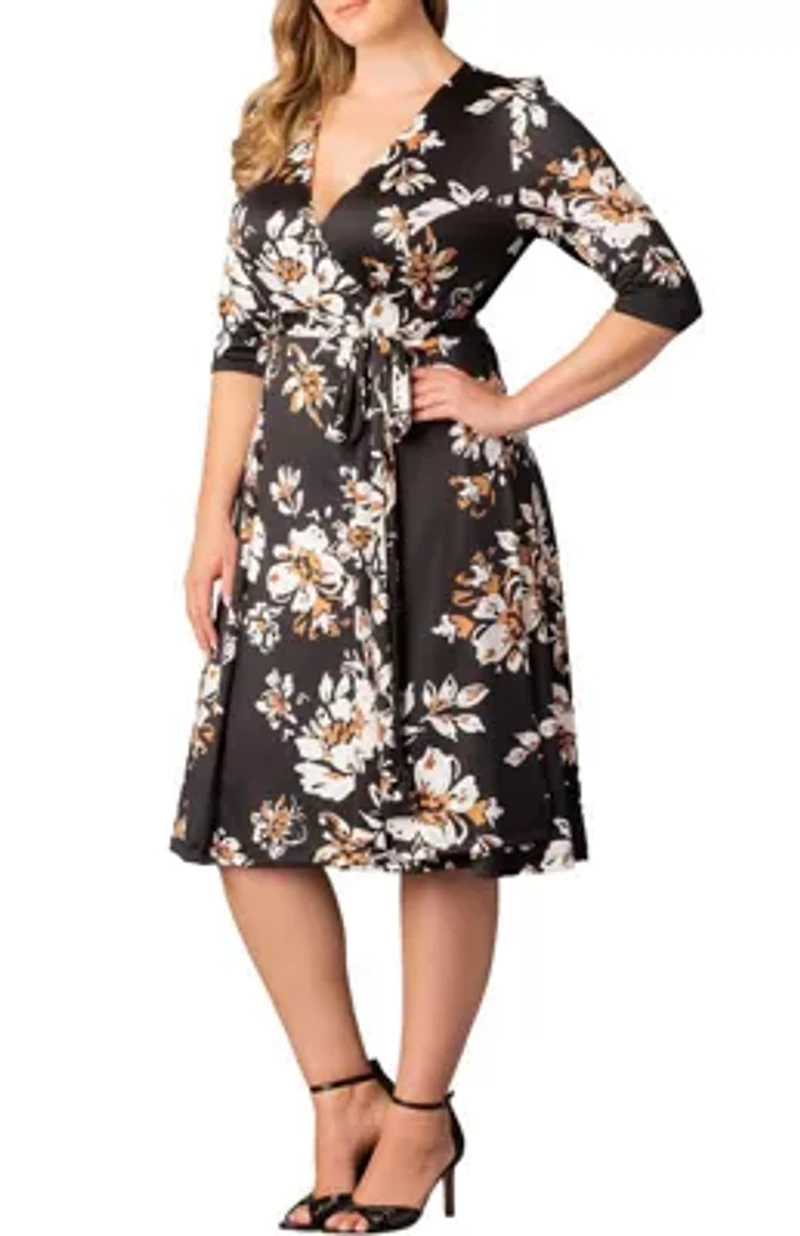 Women's Plus Signature Print Wrap Dress