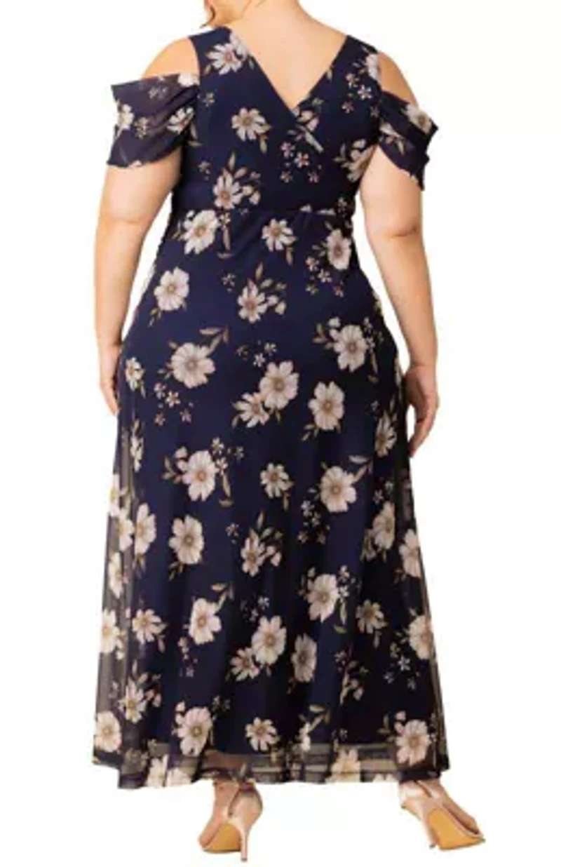 Women's Plus Seraphina Mesh Gown