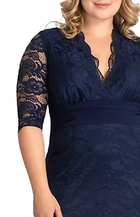 Women's Plus Screen Siren Lace Evening Gown