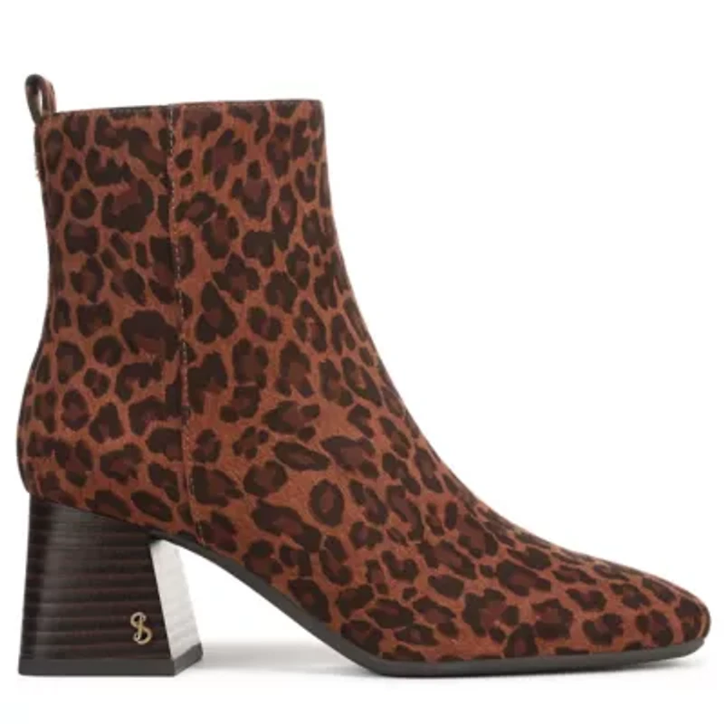 Yuliana Block Heel Bootie