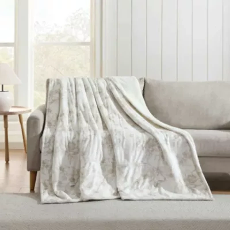Wistful Blooms Microfiber Blanket