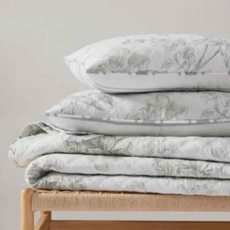 Vine Flora Cotton Quilt Set