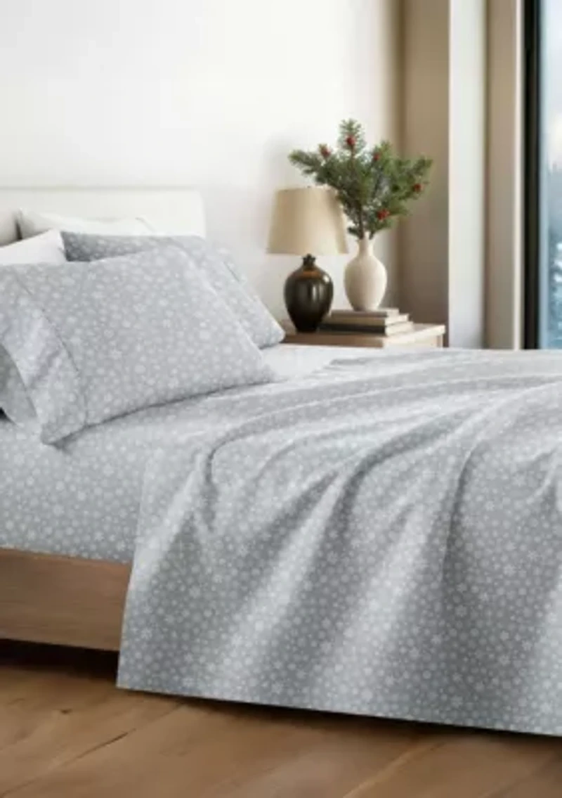 Ultra Soft Snowflake Patterned Christmas Sheet Set