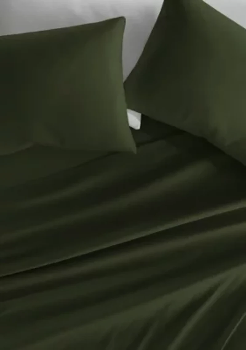 Ultra Soft Christmas Solid Sheet Set