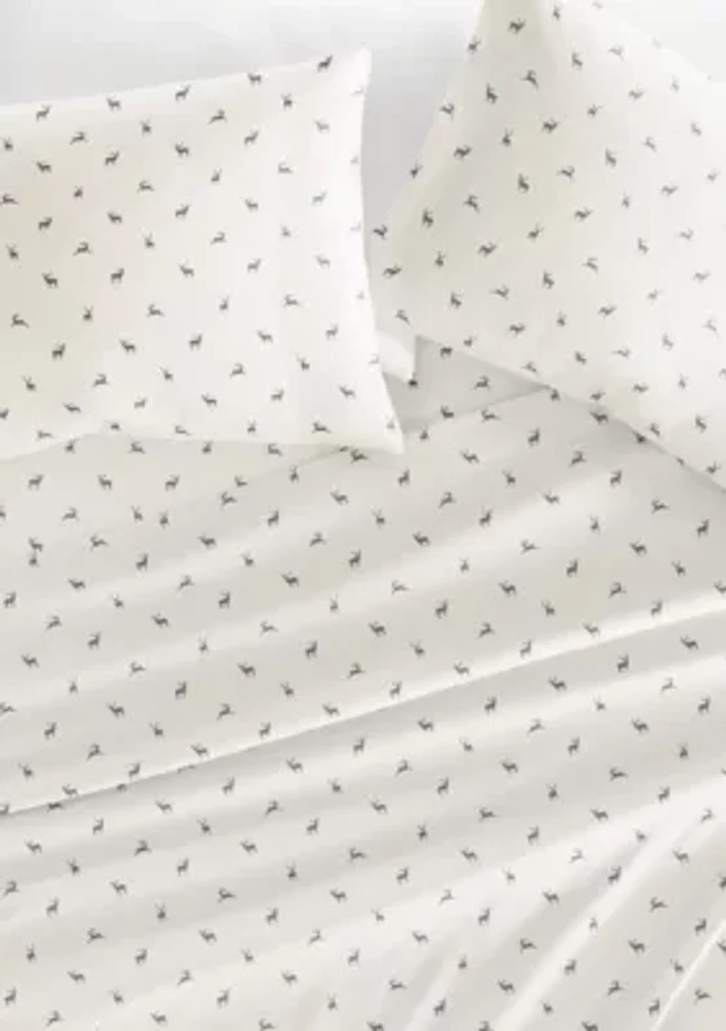 Ultra Soft Reindeer Patterned Christmas Sheet Set