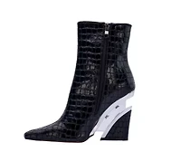 Via, Short Pointed Toe Croco Bootie