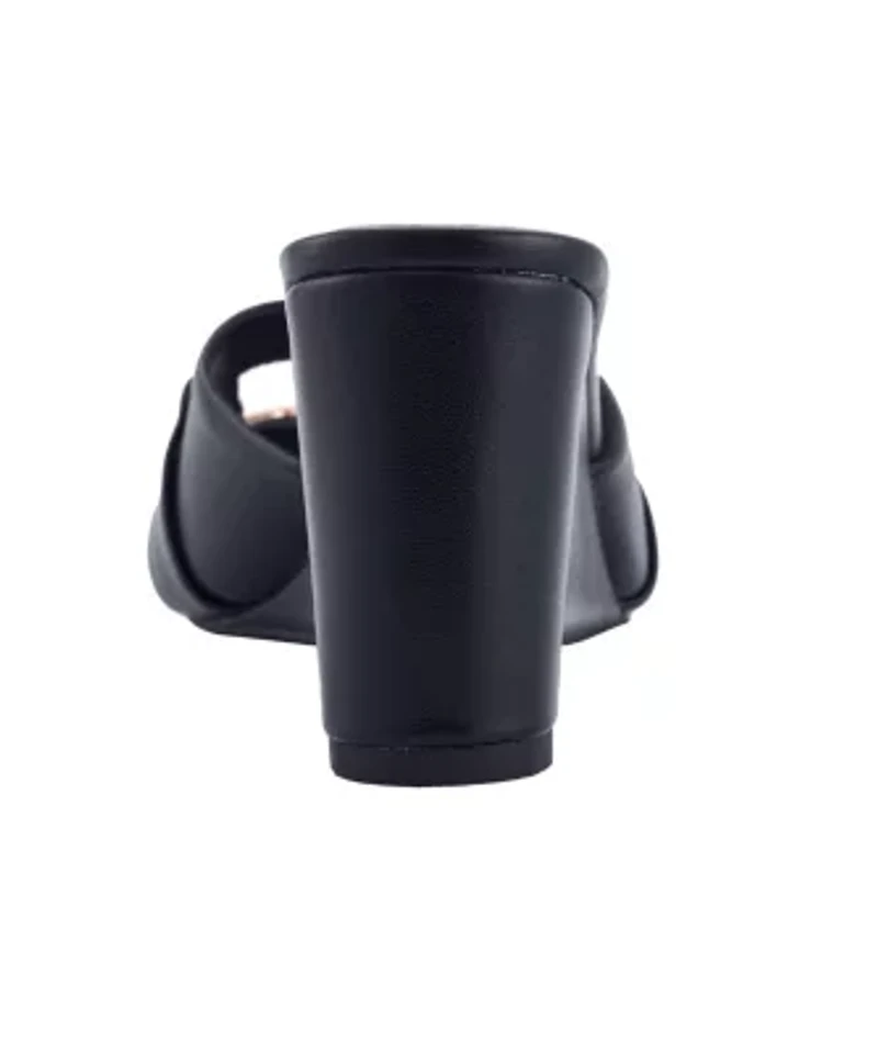 Kensy, Buckle Slide Wedge