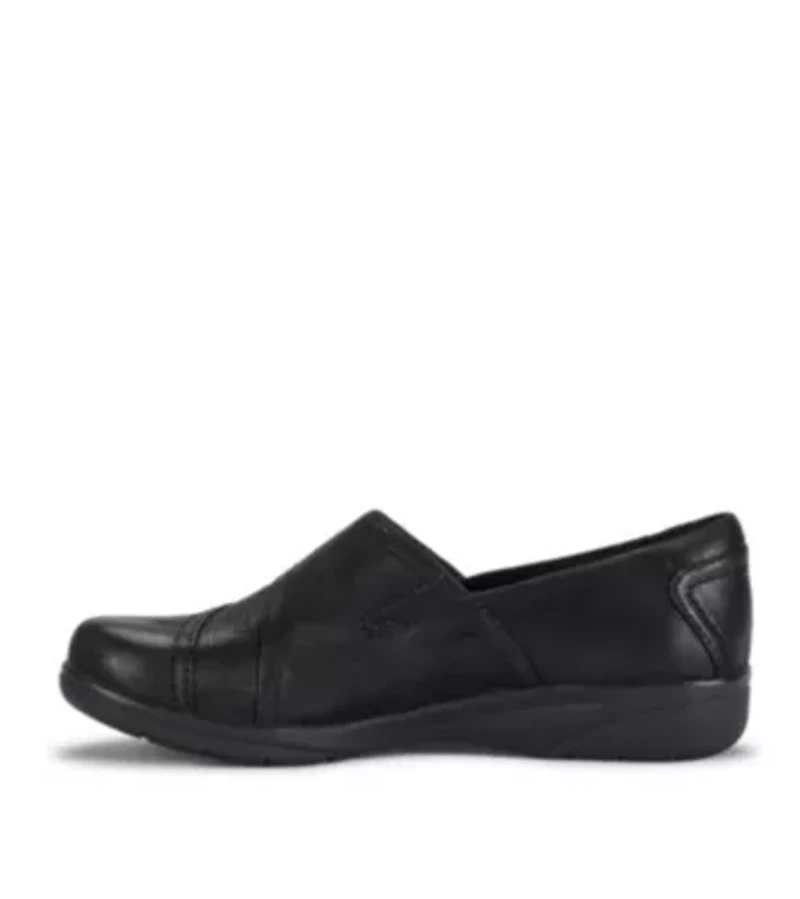 Baretraps Darma Slip On