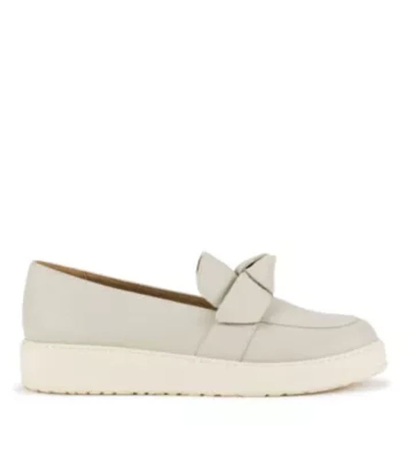 Baretraps Ferdana Moc Toe Slip On
