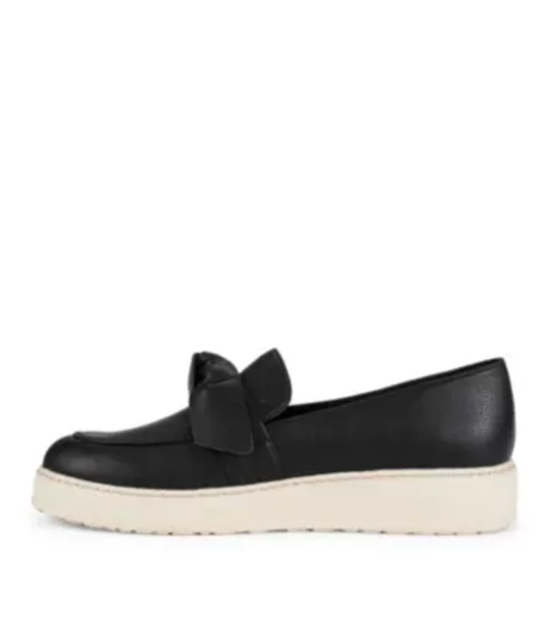 Baretraps Ferdana Moc Toe Slip On