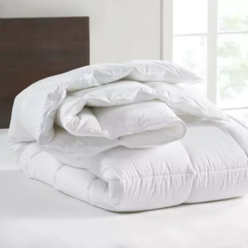 Signature Dobby Cotton Down Alternative Comforter