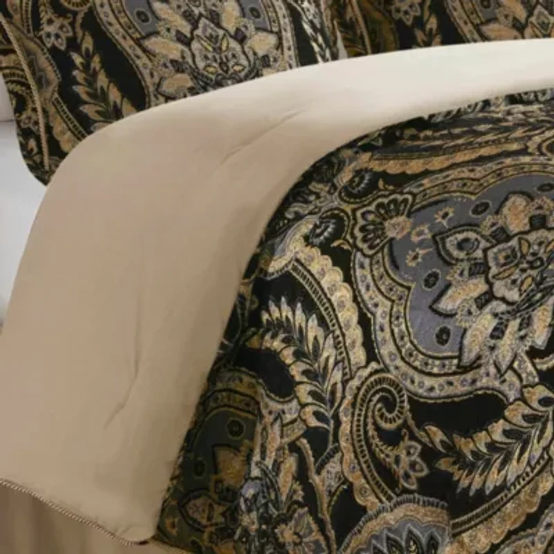 Julius Comforter Set
