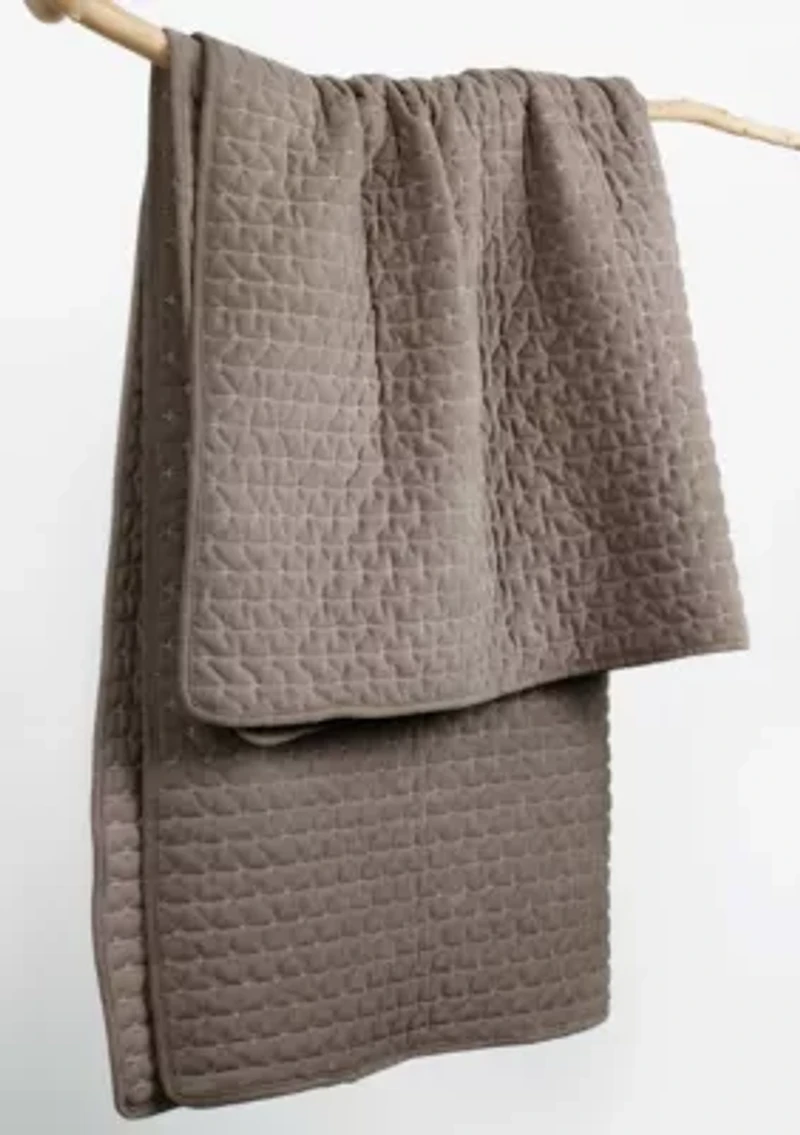Velvet Stitch Quilted Throw