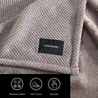 Chenille Jacquard Microfiber Blanket