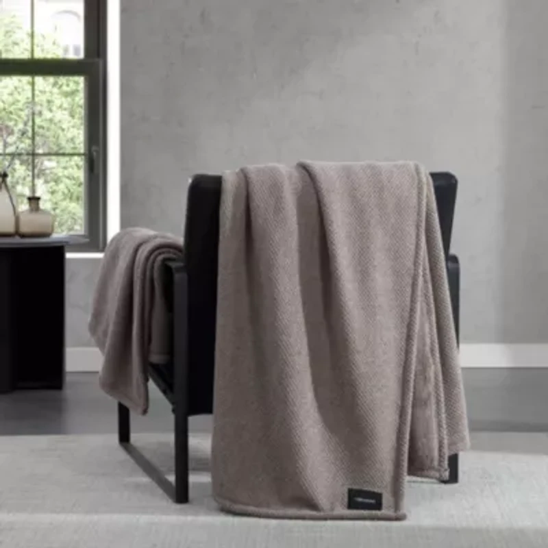 Chenille Jacquard Microfiber Blanket