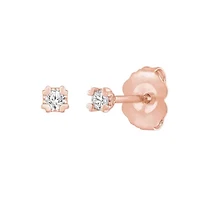 1/20 ct. tw. Diamond Heart Prongs Stud Earring 14K Gold