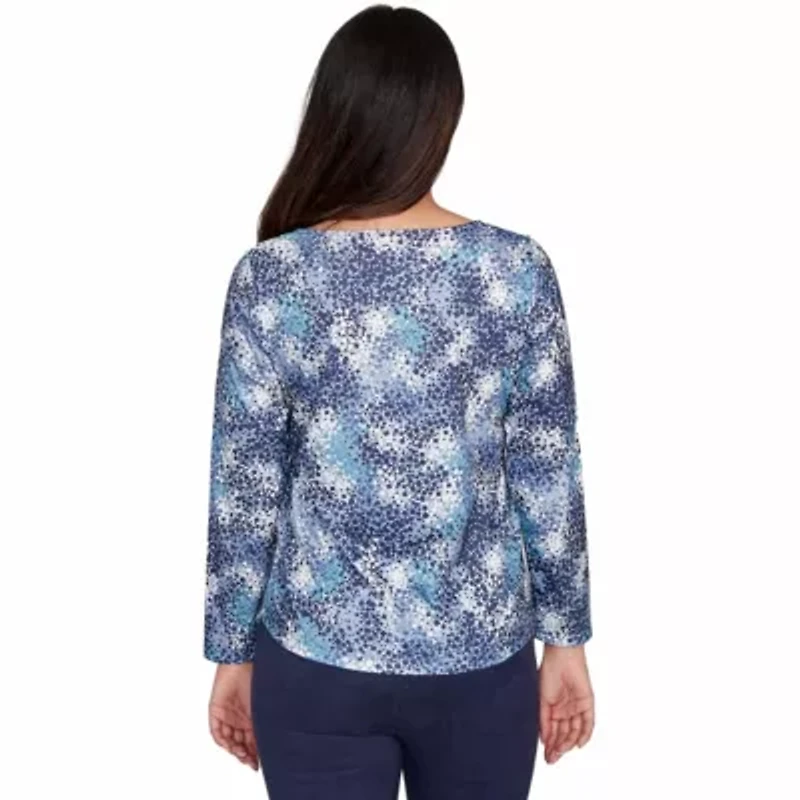 PRINTED POLY SQUARE RING NECK TOP