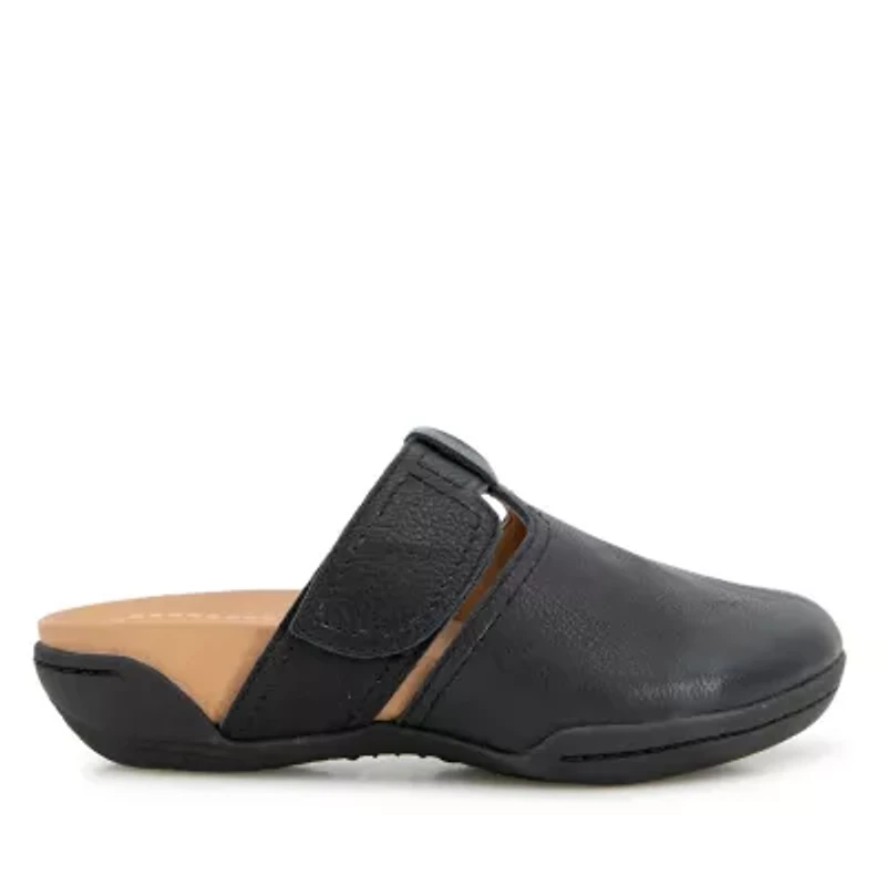 Malia Slip-ons
