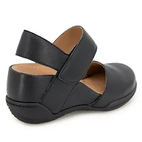 Nia Wedges