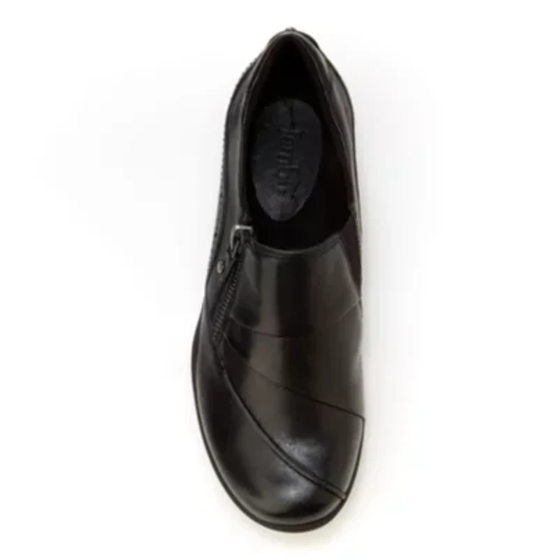 Thea Slip-ons