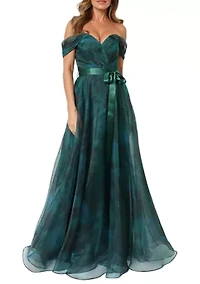 Women's Sleeveless Off the Shoulder Organza Gown