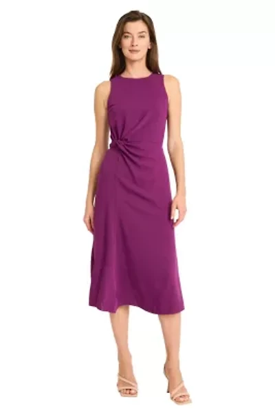 Sleeveless Dress With Twist At Waist