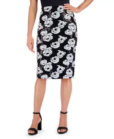 SEQUIN PENCIL SKIRT