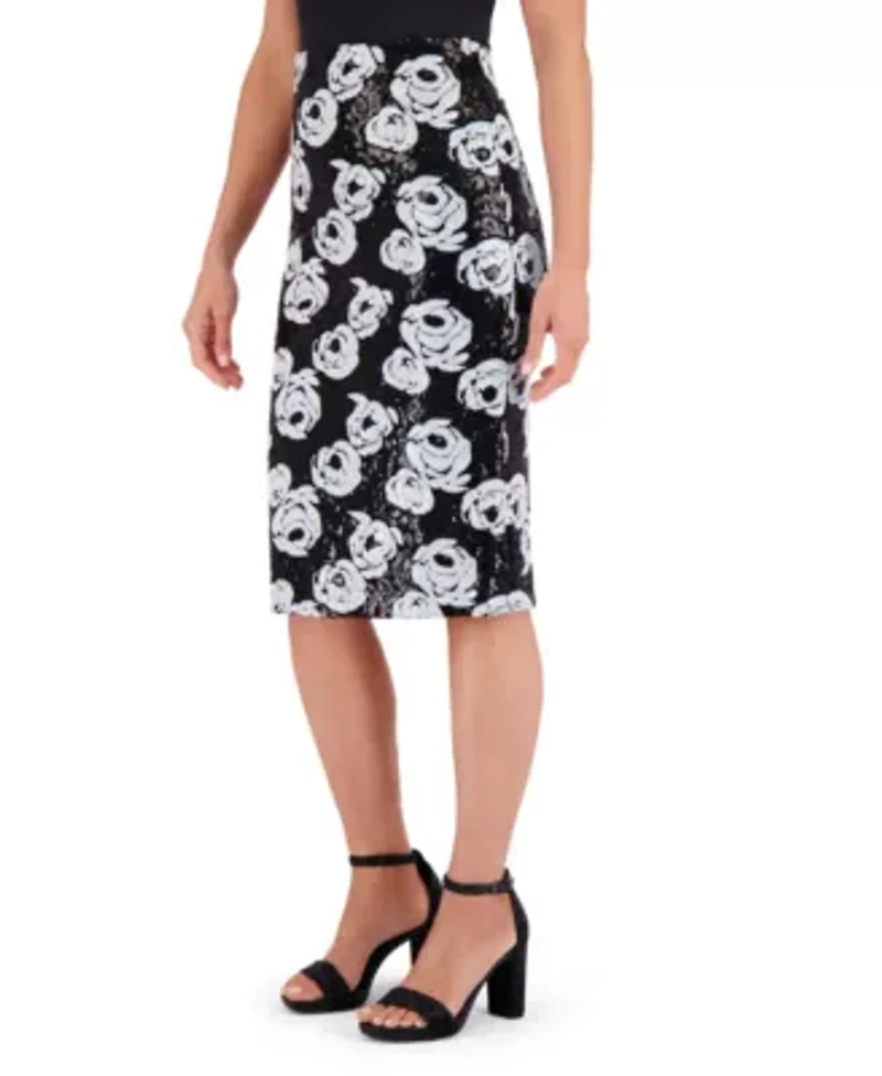 SEQUIN PENCIL SKIRT