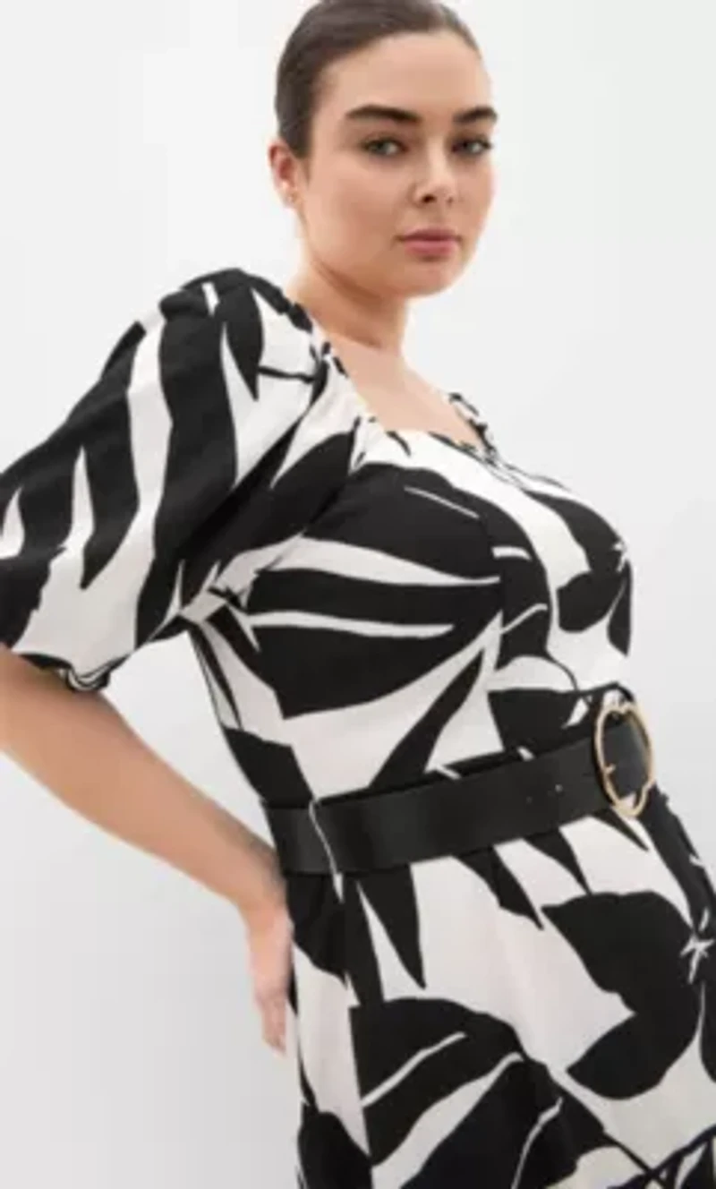 Collins Oasis Print Belted Maxi Dress