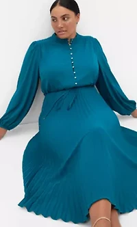 Halle Long Sleeve Pleat Dress