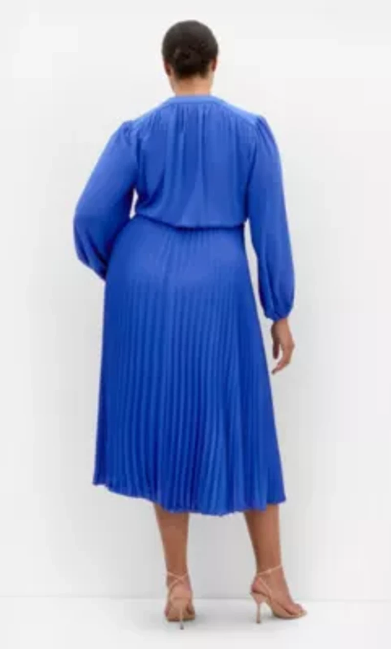 Halle Long Sleeve Pleat Dress