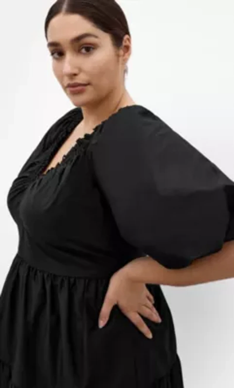 Fantasy Puff Sleeve Midi Dress