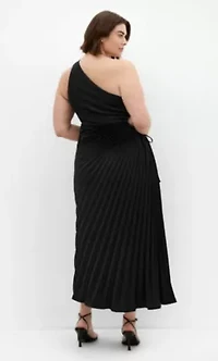 Aliza Pleat Maxi Dress