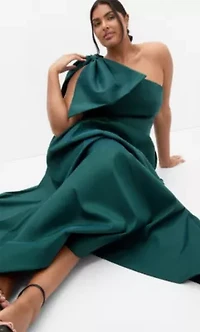 Captivate One Shoulder Maxi Dress