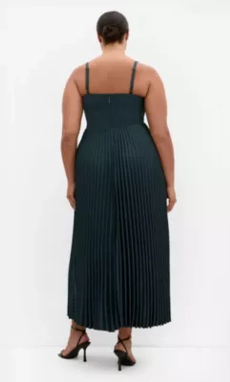Ariana Pleat Maxi Dress